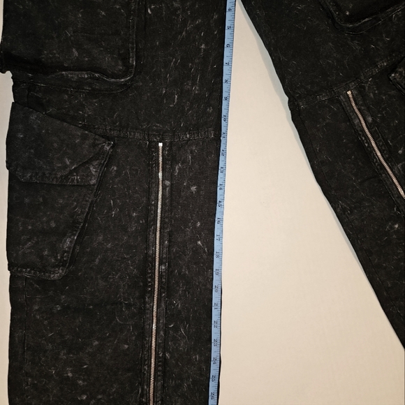 Zara Signature Denim Relaxed Utility Pant in Marble Black - Picture 9 of 11